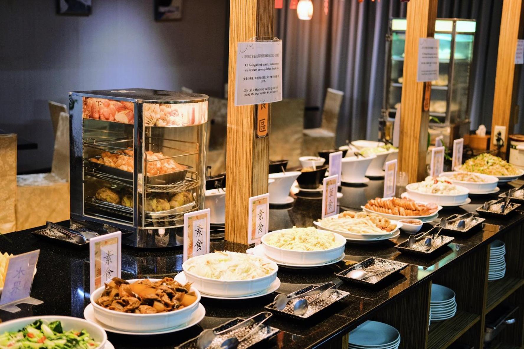 友愛京賞國際大飯店 Yoai Jing Shang Hotel Kaohsiung Dış mekan fotoğraf