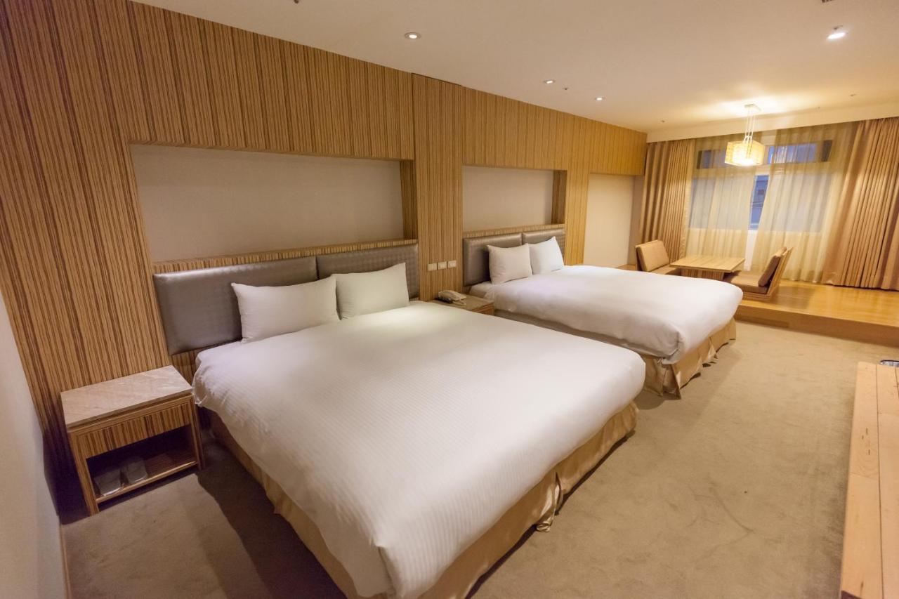 友愛京賞國際大飯店 Yoai Jing Shang Hotel Kaohsiung Dış mekan fotoğraf